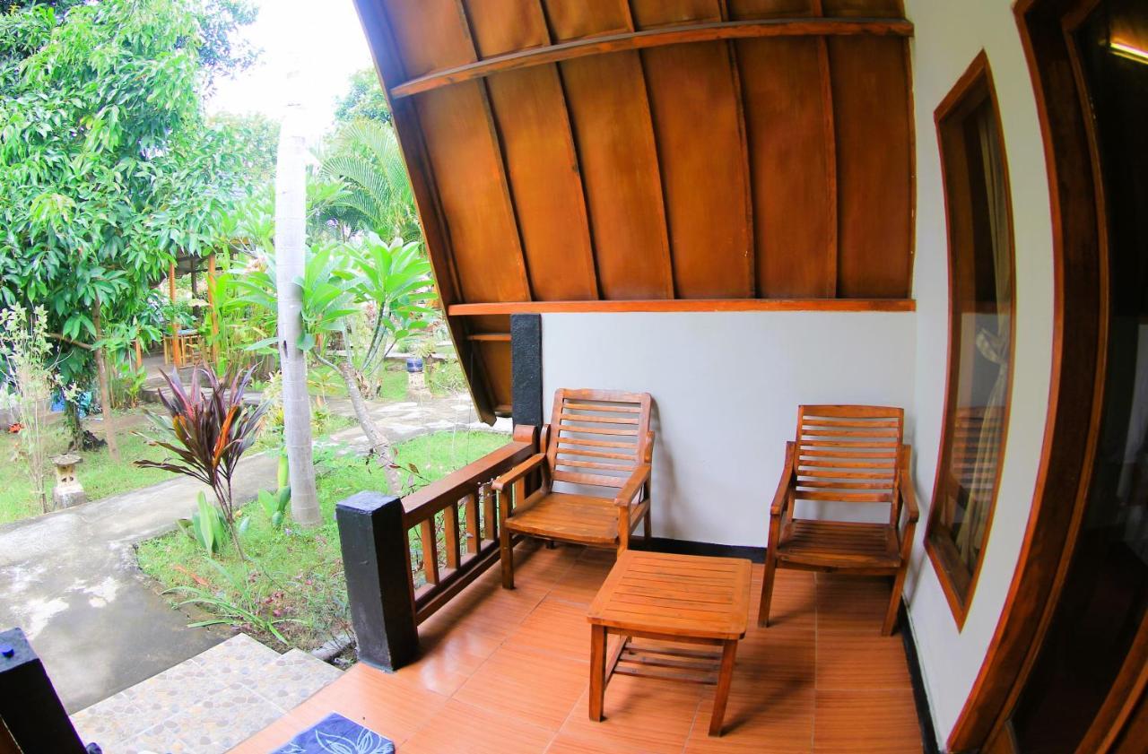 Florine'S Garden Hotel Gili Air Ngoại thất bức ảnh